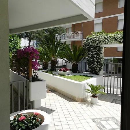Dolce Lejlighedshotel 4*