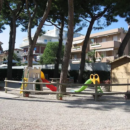 公寓式酒店 Dolce 4*