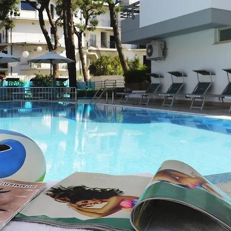 Dolce מלון דירות