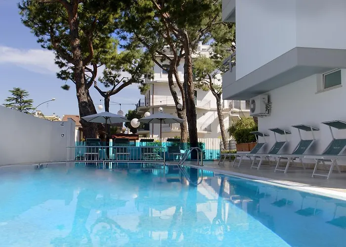 Dolce 4* 圣贝内代托-德尔特龙托